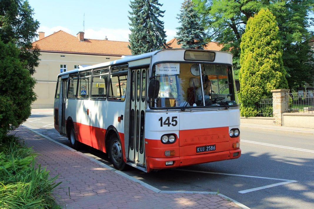 Autobus MKS Jasło