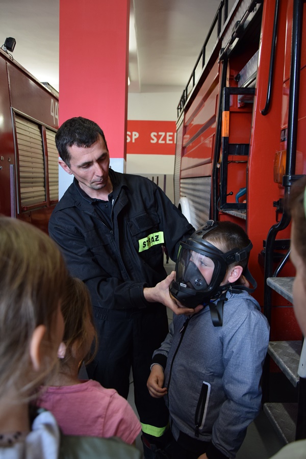 Dzieci z gminy Jasło dowiedziały się jak zostać strażakiem!