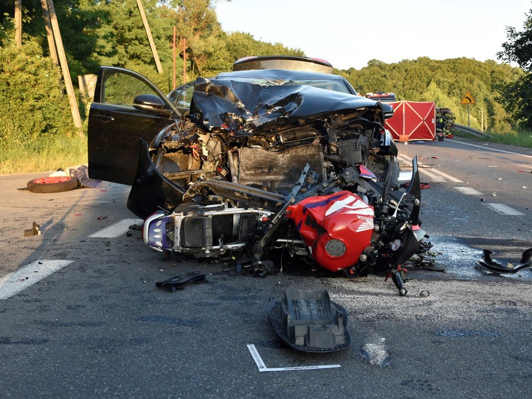 Tragiczny wypadek na drodze krajowej 28 w Skołyszynie. Nie żyje 47-letni motocyklista