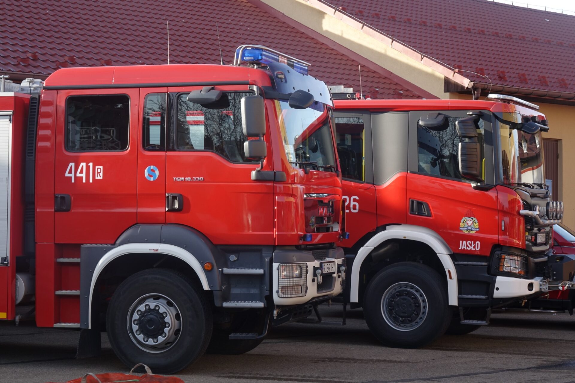 Nowe samochody i sprzęt dla Straży Pożarnej w Jaśle