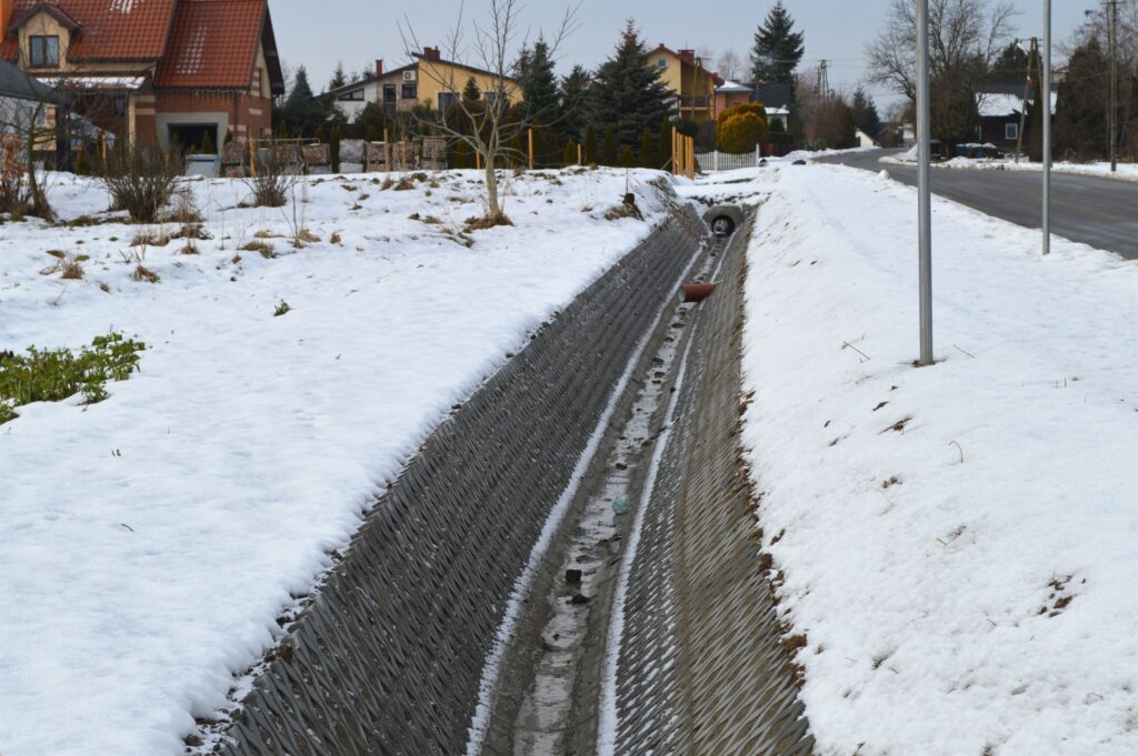 Zakończyła się przebudowa drogi powiatowej w Bierówce
