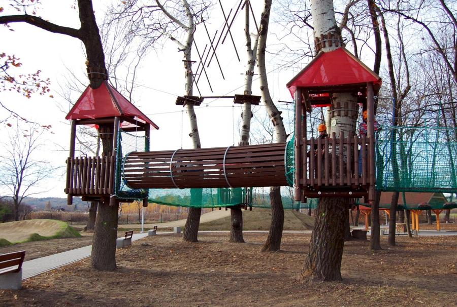 Park linowy w Jaśle
