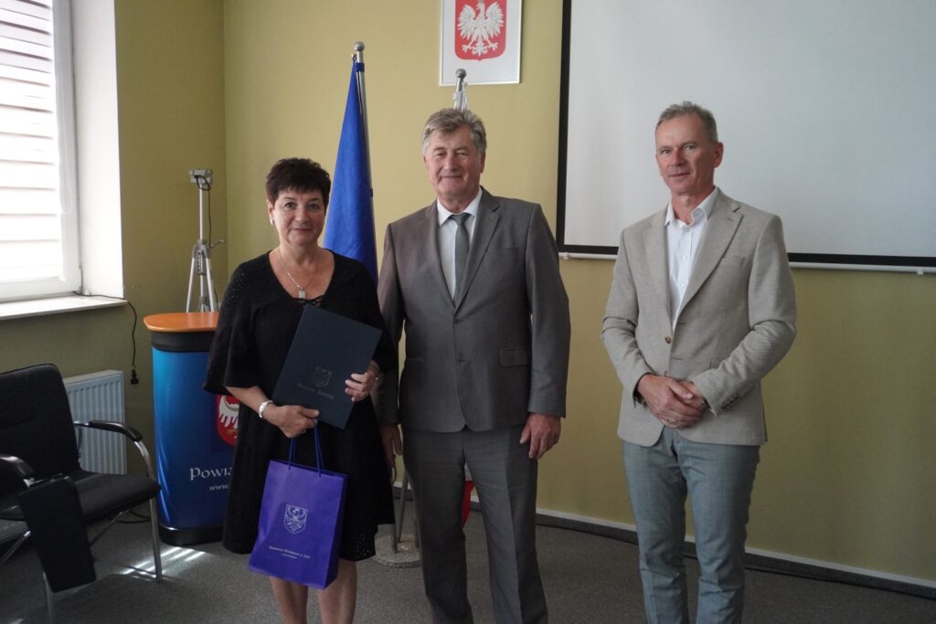 Po latach pracy odchodzą na emeryturę. W Jaśle podziękowano nauczycielom
