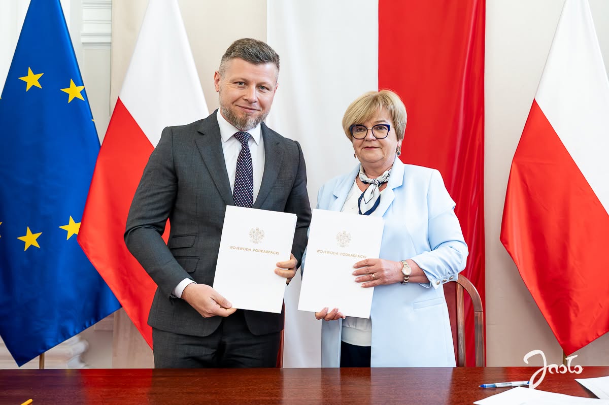 Pół miliona złotych dla Jasła na projekt parkingu wielopoziomowego
