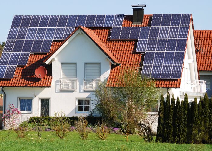Fotowoltaika – dlaczego warto zainwestować we własną instalację?