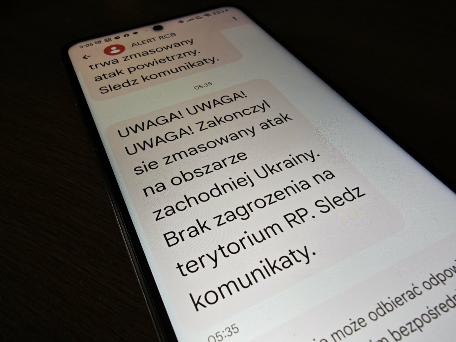 „Śledź komunikaty” — i co dalej? Alert zaniepokoił mieszkańców Jasła